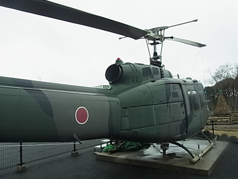 多用途ヘリUH-1H_4t.JPG