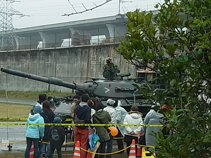 戦車試乗体験3t.JPG